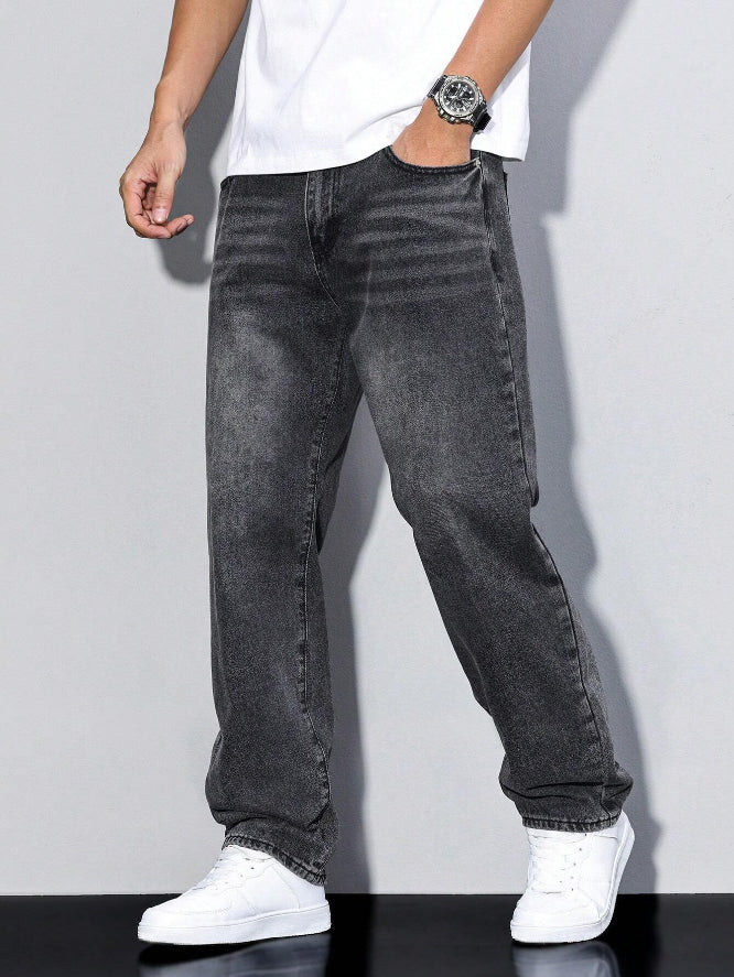 Men's Relaxed Fit Jeans for Everyday Autumn Wear