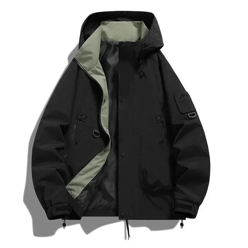 Men's hooded jacket with zip pockets in black