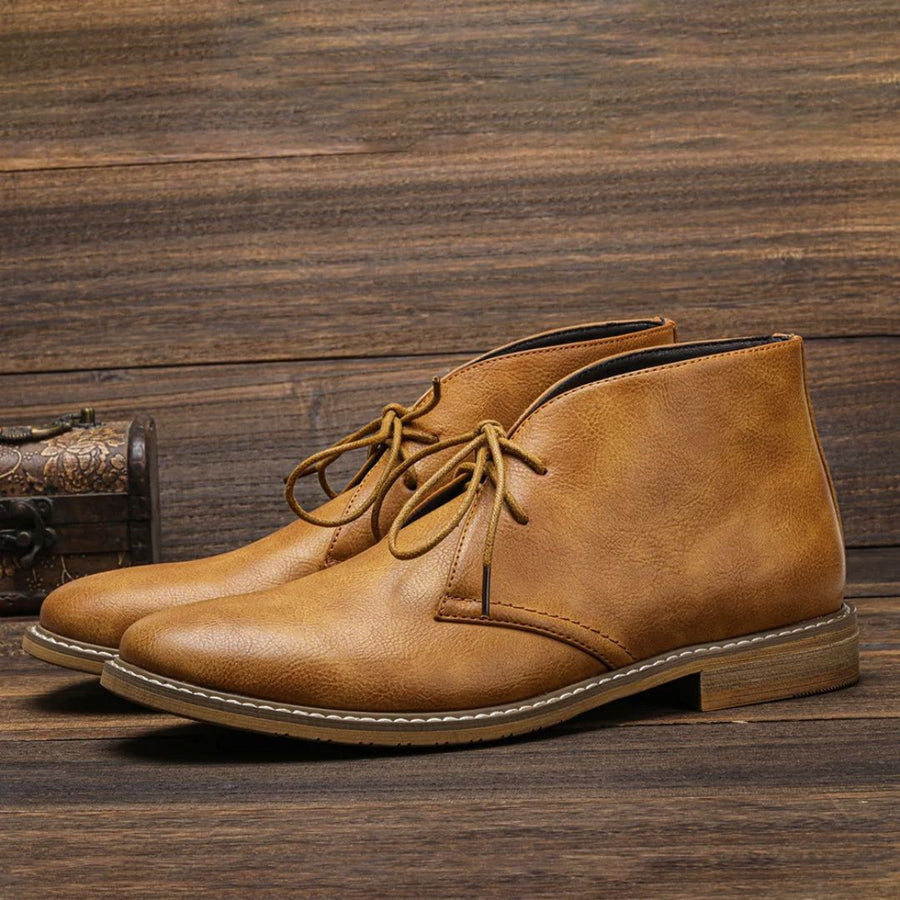 Men's Lace-Up Chukka Boots for Smart Casual Days
