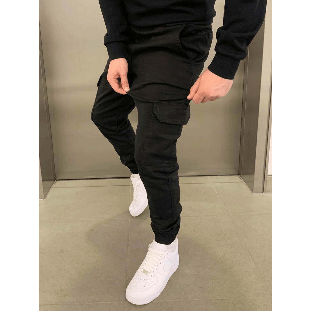 Men's black cargo joggers – side view with cargo pocket