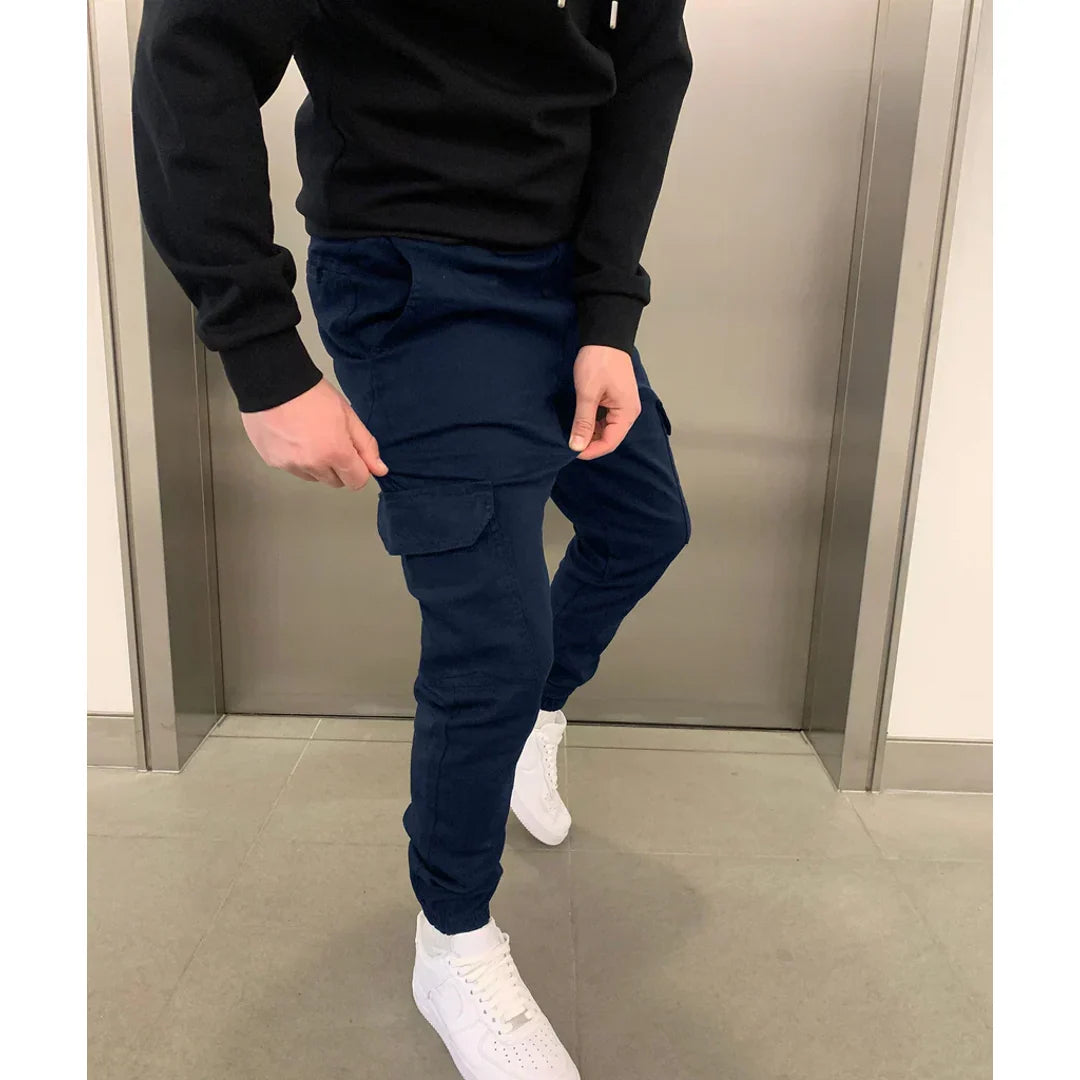 Men's navy cargo joggers – side view