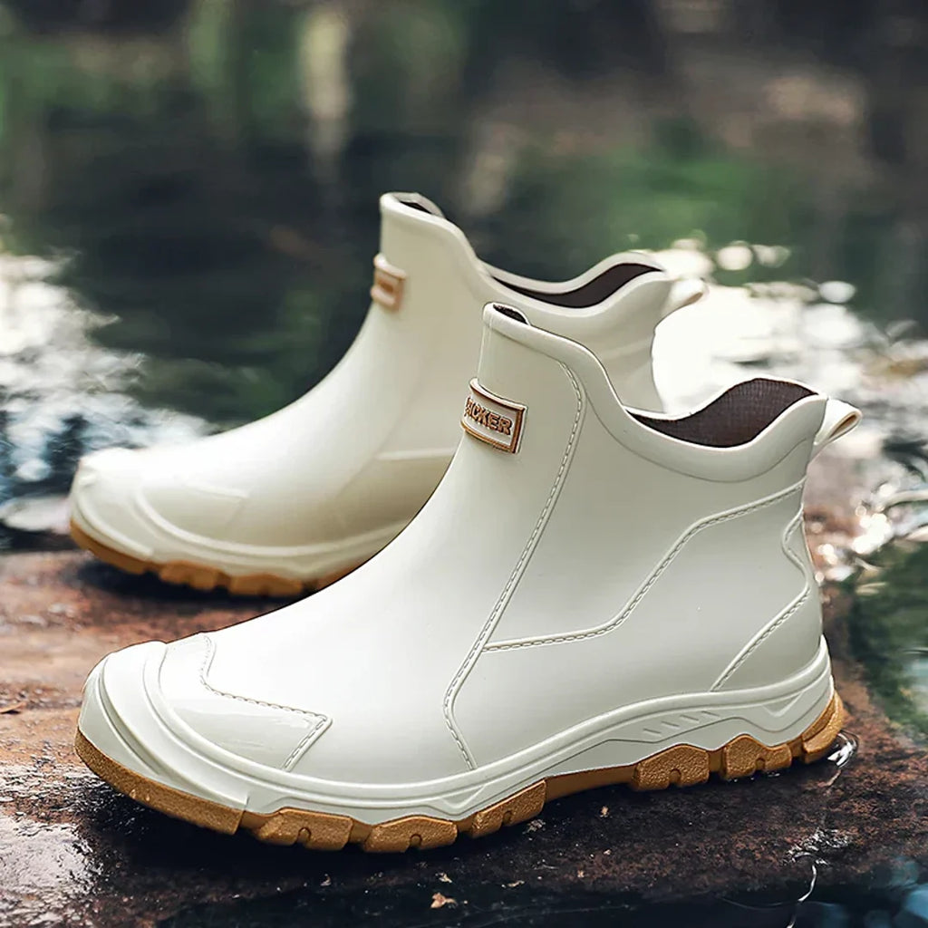 Men's beige rain ankle boots with gum sole