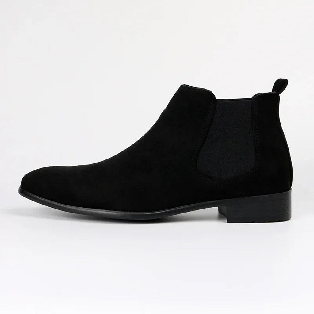 Men's black Chelsea boot with elastic side panel
