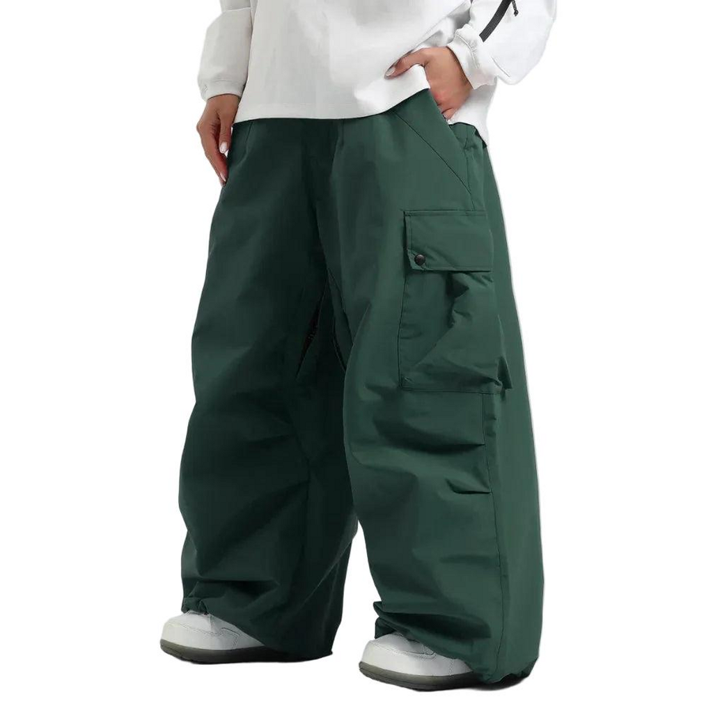 Person wearing dark green snowboard cargo trousers