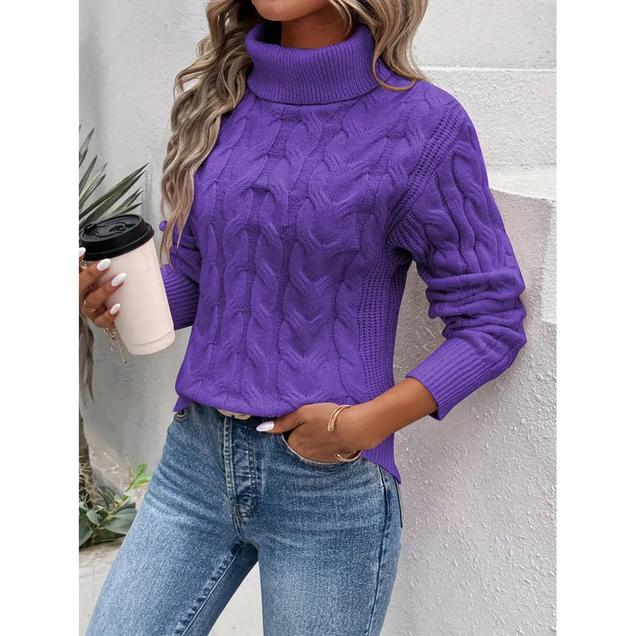 Women's Cable Knit Turtleneck Sweater for Cosy Autumn Days