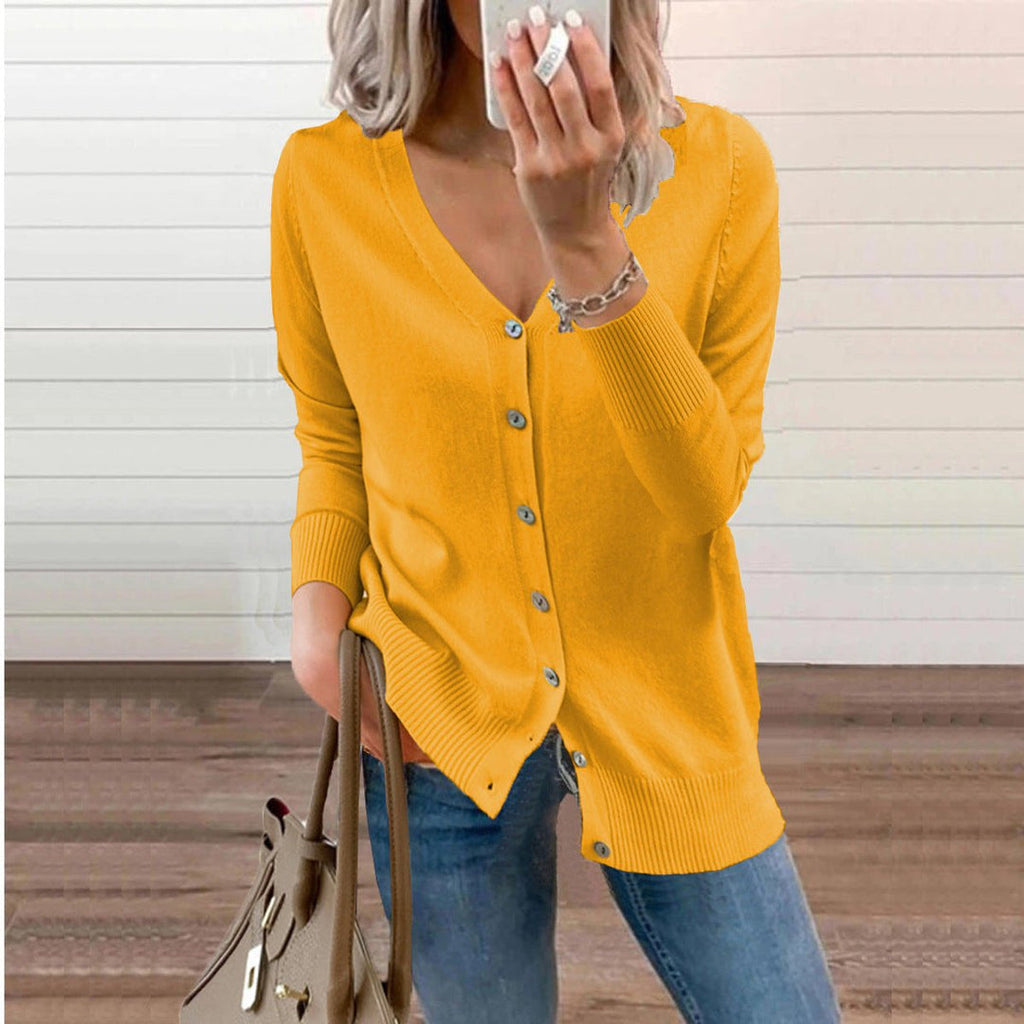 Woman wearing a yellow fine knit cardigan