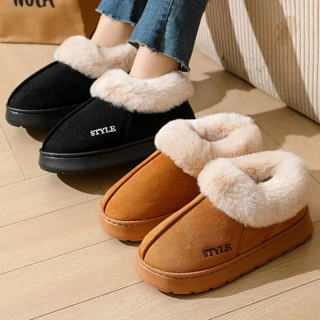 Women's black and brown fluffy slipper boots