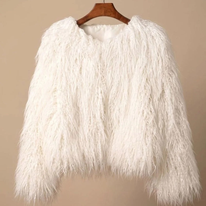 Women's fluffy faux fur jacket in white