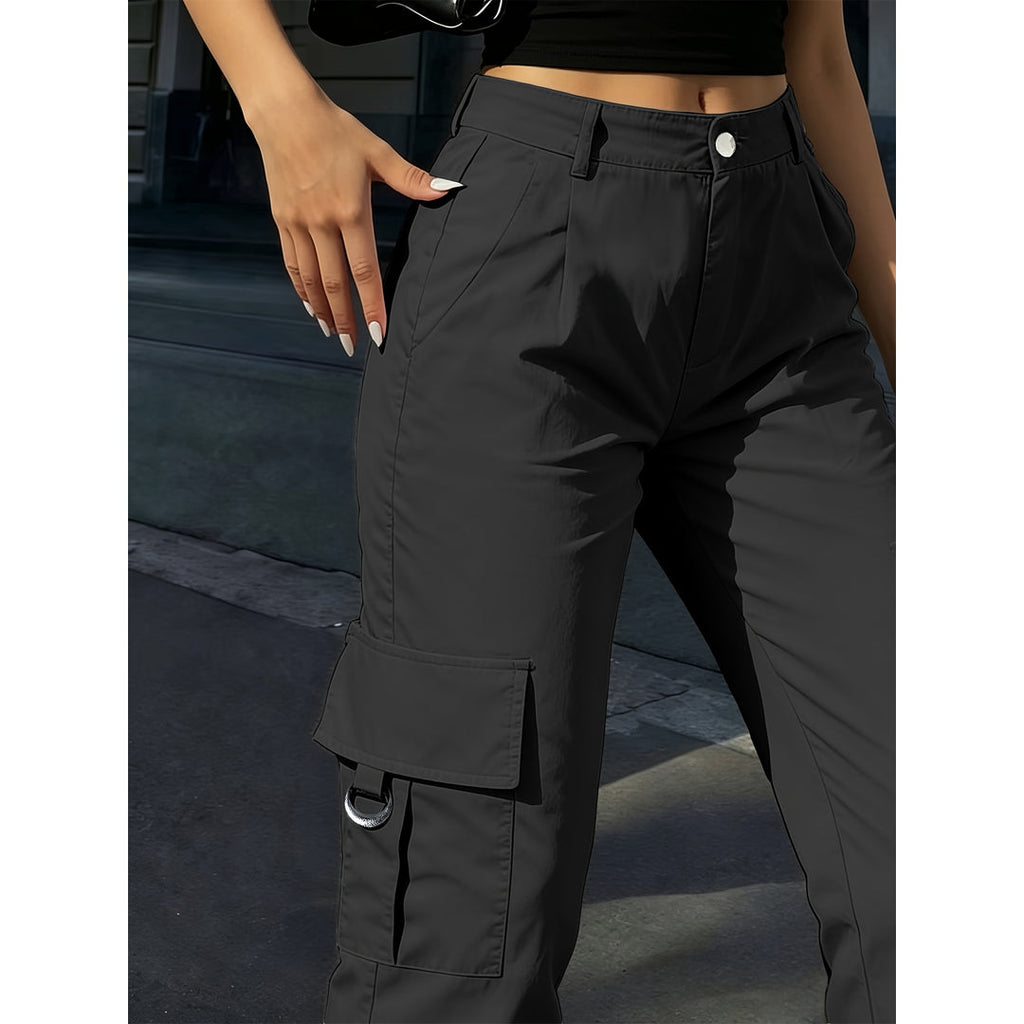 Close-up of the black cargo trousers with flap pocket