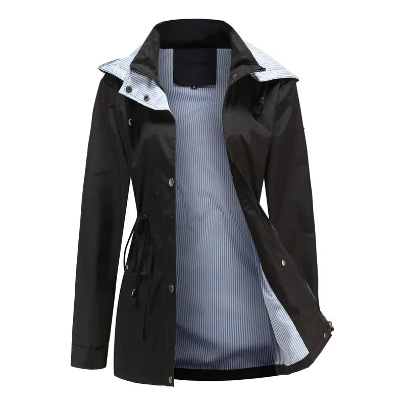 Women's hooded rain jacket in black
