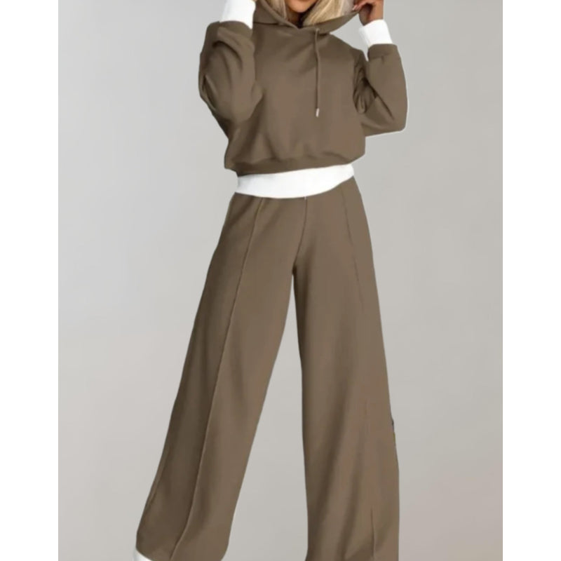 Women's hoodie and jogger set in brown