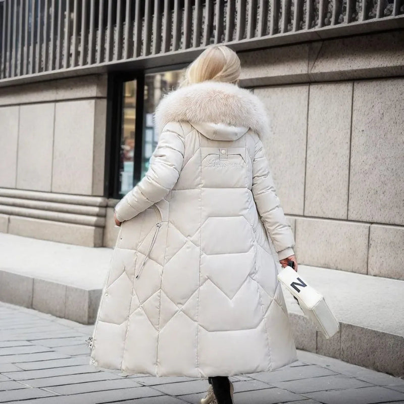 Women's long quilted puffer coat with high collar – view 2