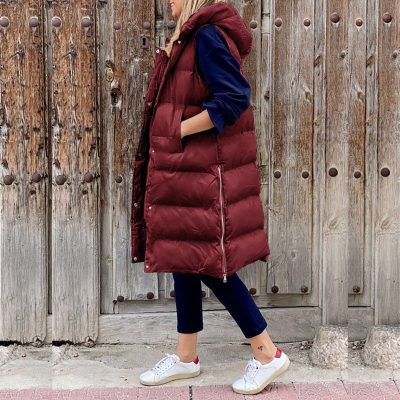 Women's long quilted vest with hood in burgundy