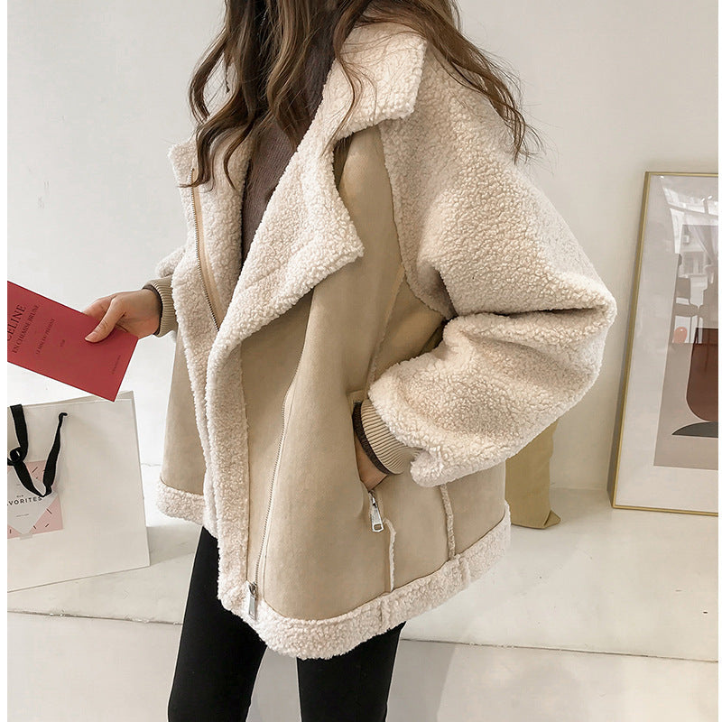 Women's oversized aviator jacket in beige