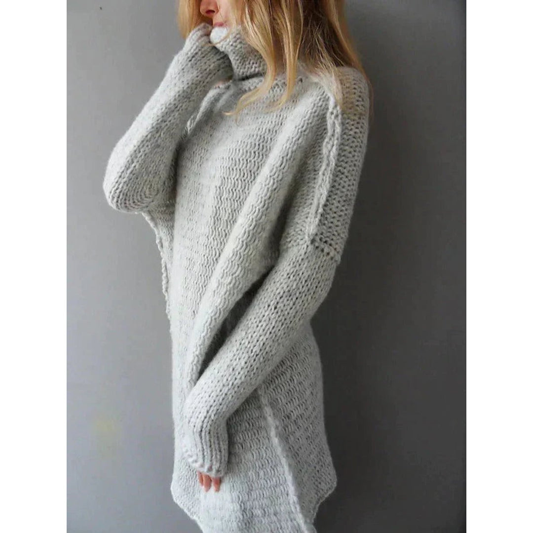 Grey oversized chunky knit sweater – side view