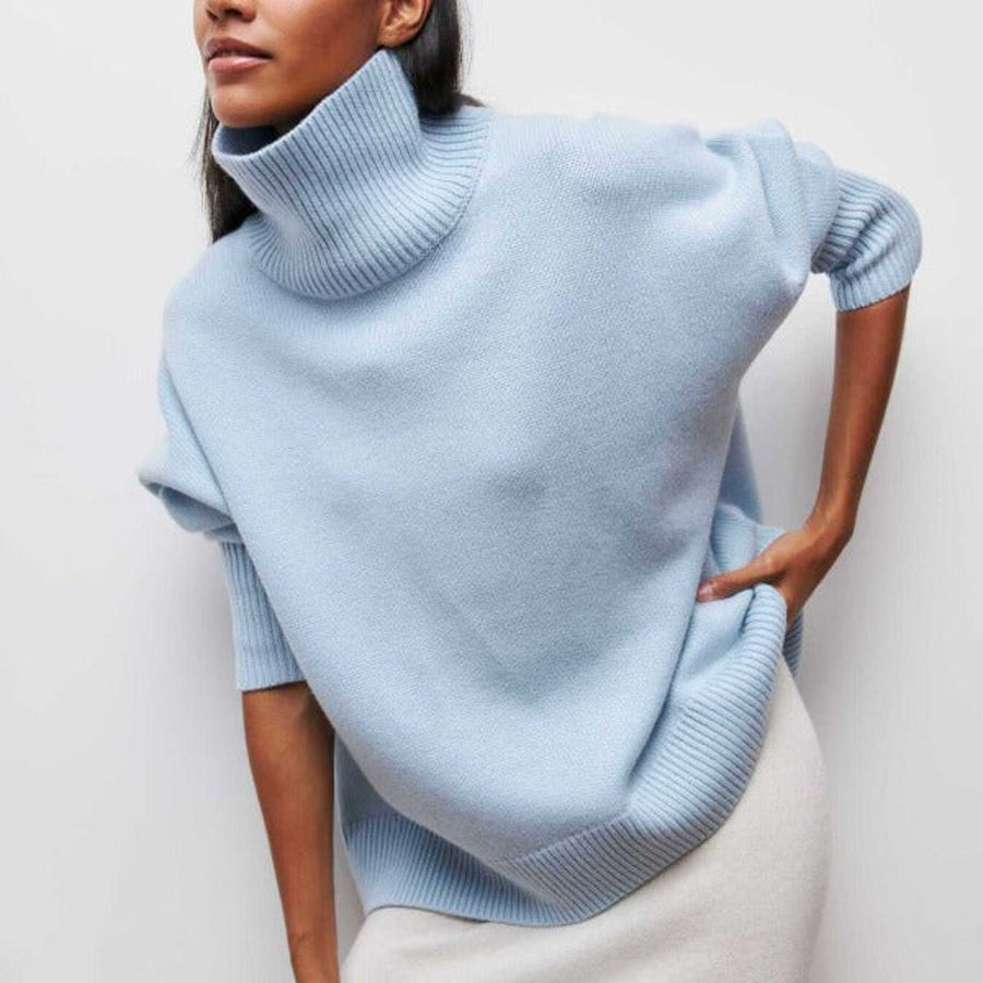 Women's Oversized Turtleneck Sweater with Dropped Shoulders for Autumn Days