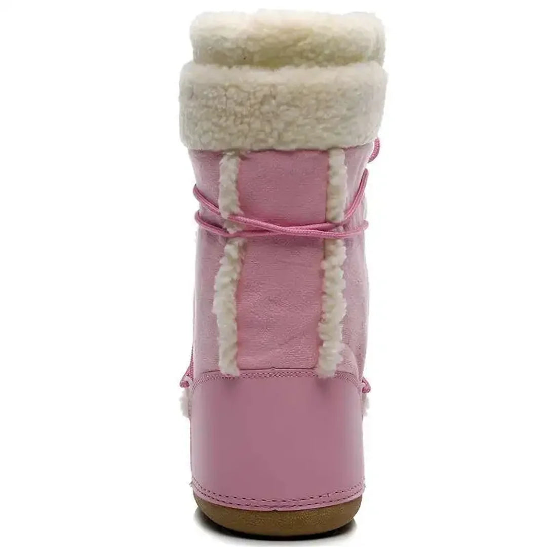 Women's pink snow boot – front view