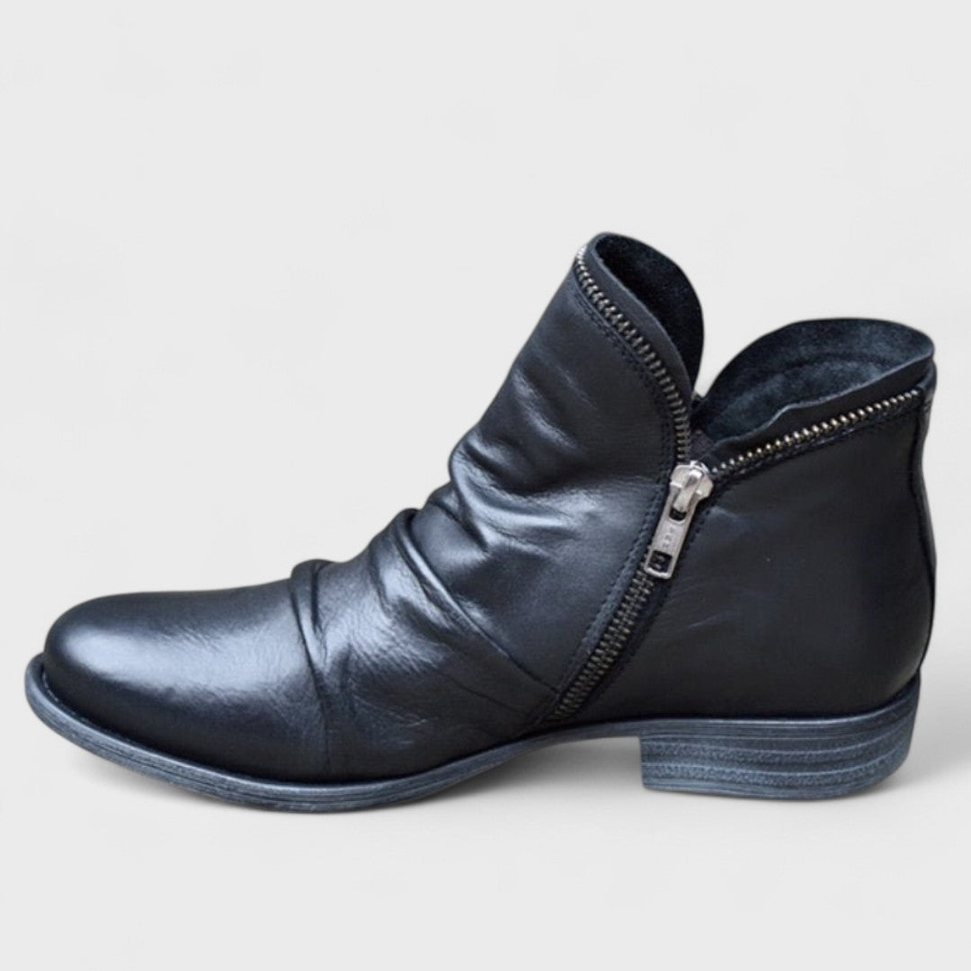 Women's black slouchy side-zip ankle boot