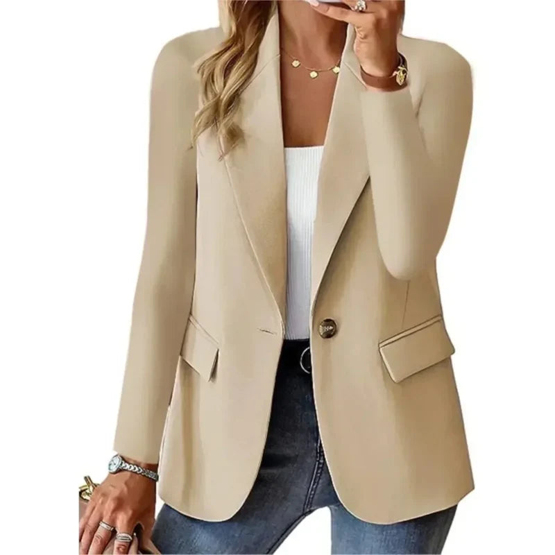 Women's tailored blazer in beige