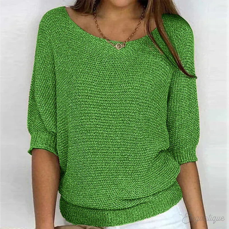 Women's textured knit sweater with round neck in green