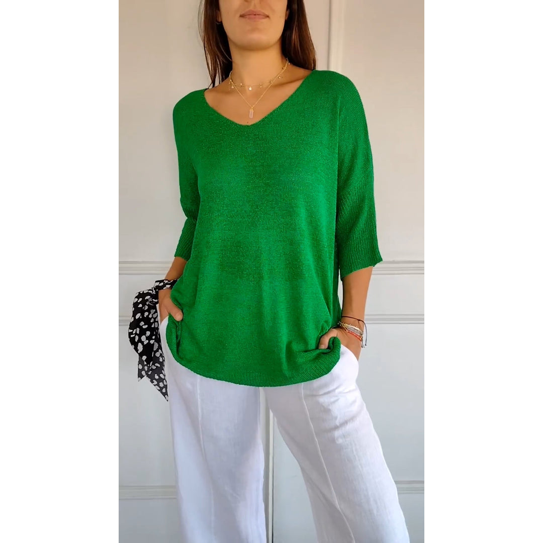 Women's green V-neck knit tunic
