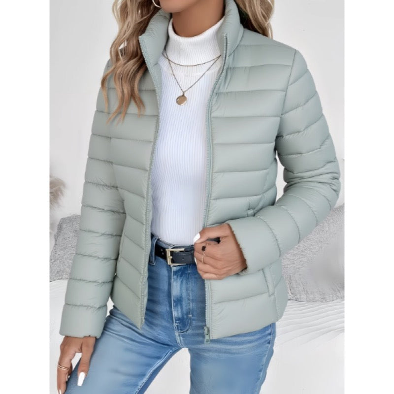 Women's Lightweight Quilted Jacket with Stand Collar for Transitional Days