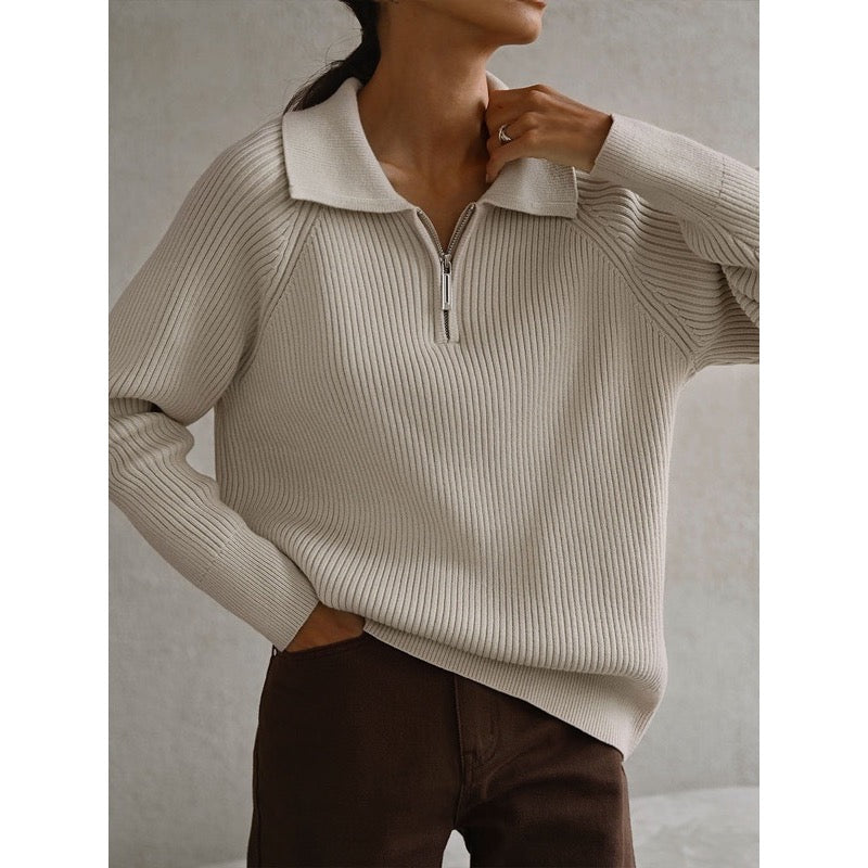 Beige ribbed zip-neck sweater with collar – close-up